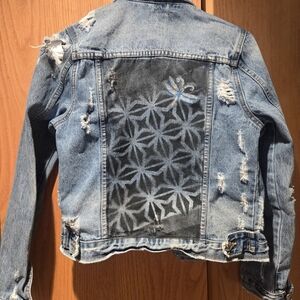 Hand Painted Black Geometric+ Silver Dragonfly Distressed Denim Jacket, Sz Small